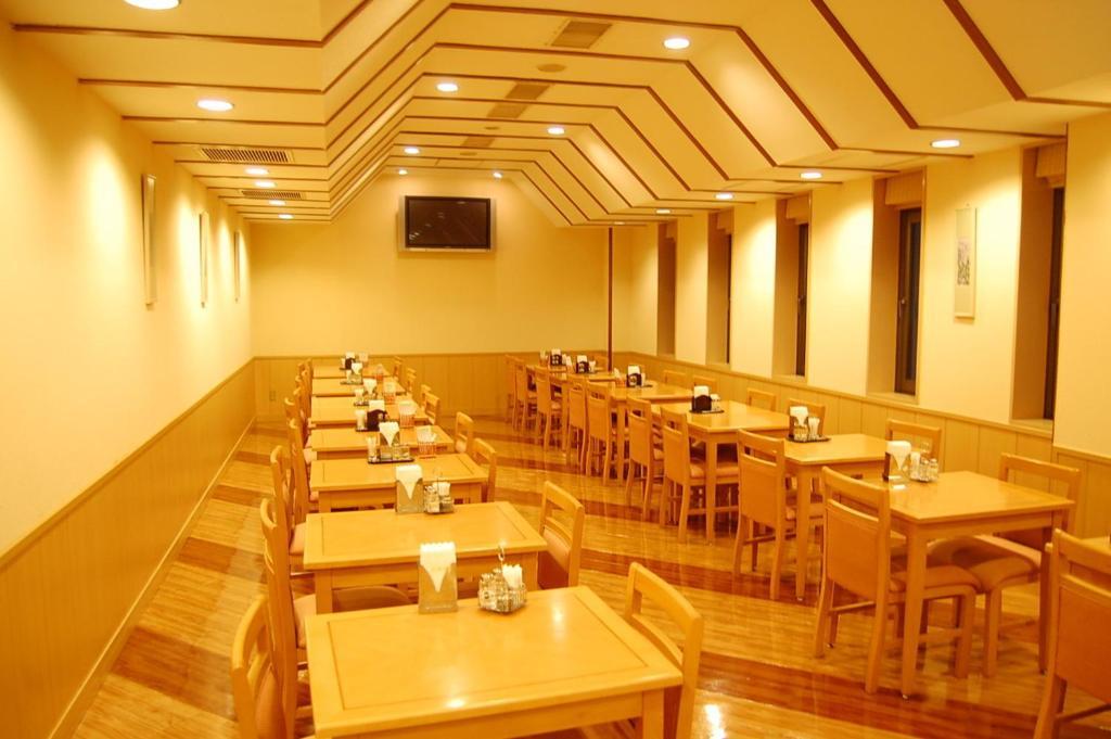 Hotel Route-Inn Nagaoka Ekimae Kültér fotó